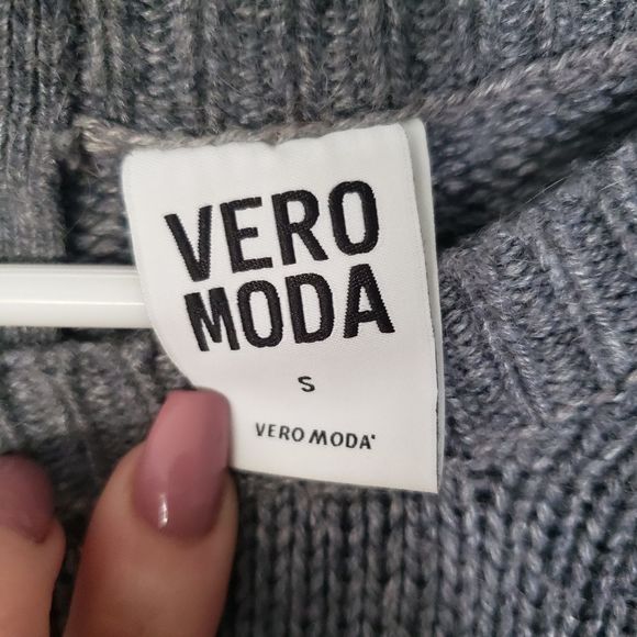 Vero Moda Grey low high zip sweater Small - Picture 3 of 5